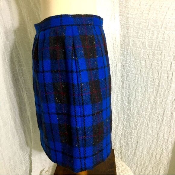 Valentino 100% Wool Blue Plaid Skirt Size 8 - Picture 2 of 11